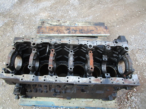 USED CUMMINS M11 ENGINE BLOCK TRUCK PARTS #17089