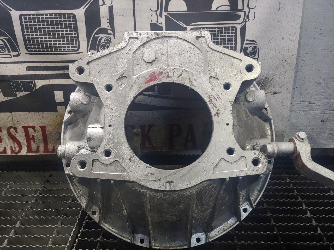 INTERNATIONAL DT466E BELL HOUSING FOR SALE #1820338C2