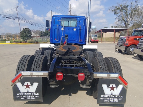 USED 2018 WESTERN STAR 4700SF TANDEM AXLE DAYCAB TRUCK #1128-4