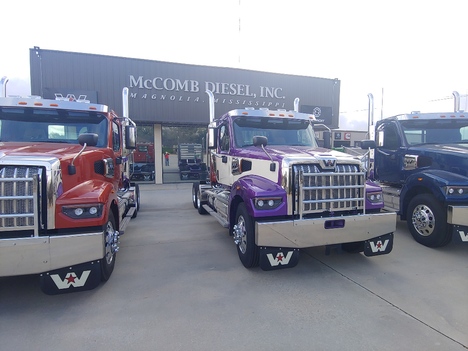 NEW WESTERN STAR 49X TANDEM AXLE DAYCAB TRUCK #1131-1