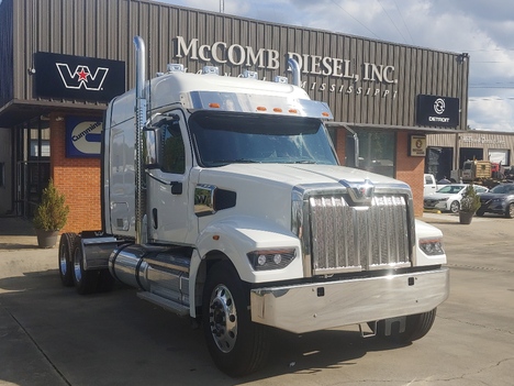 NEW 2024 WESTERN STAR 49X TANDEM AXLE SLEEPER TRUCK #1132-2