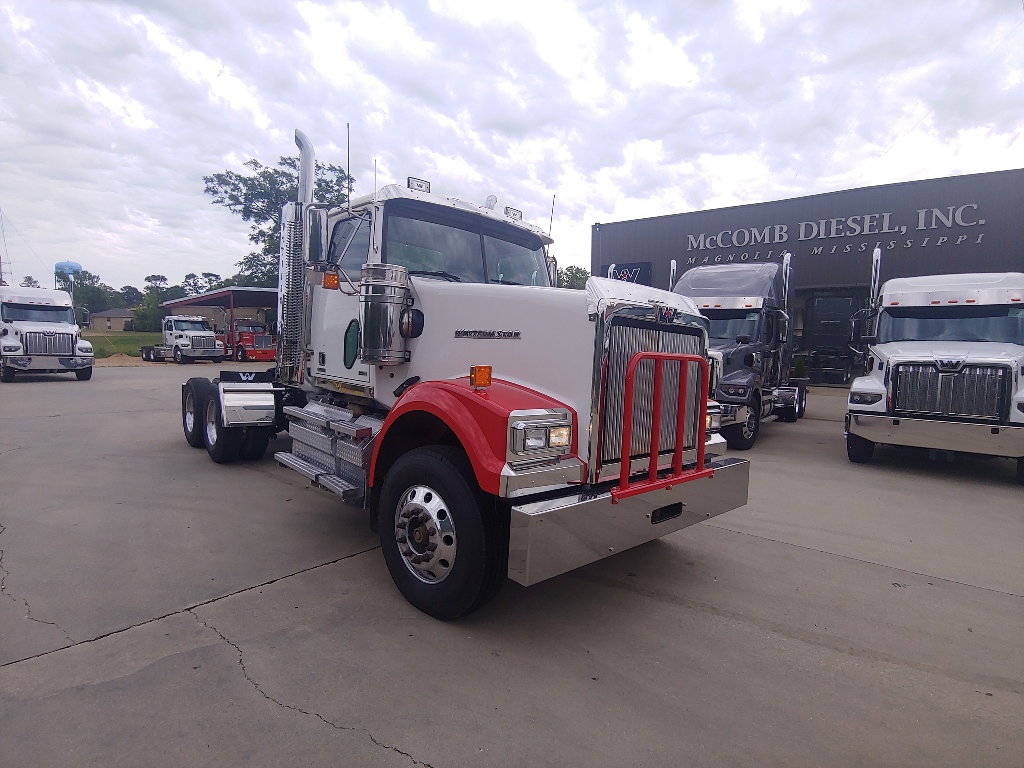 USED 2013 WESTERN STAR 49X TANDEM AXLE DAYCAB TRUCK #1134