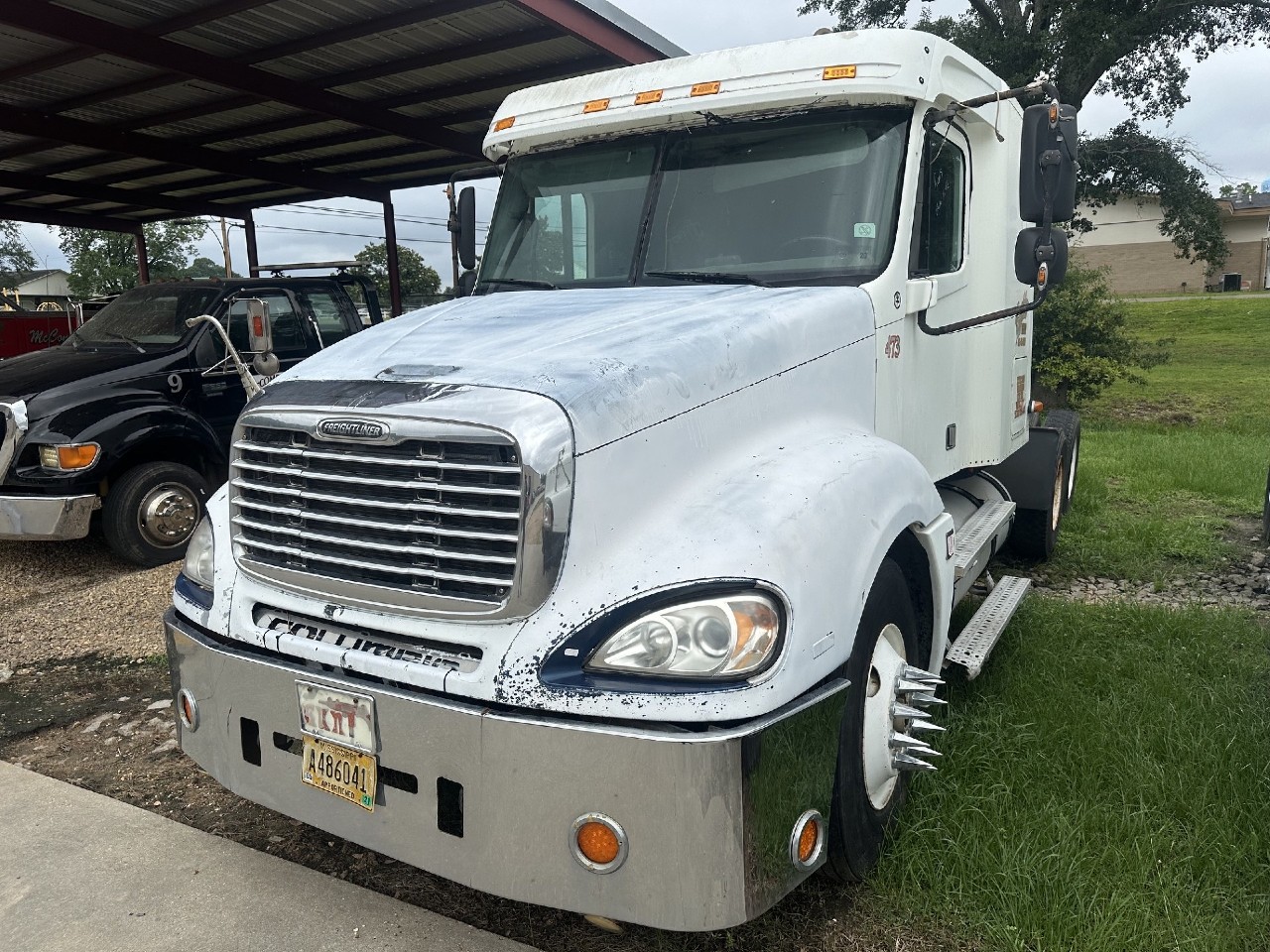2003 FREIGHTLINER Columbia Tandem Axle Sleeper #1 2003 FREIGHTLINER Columbia Tandem Axle Sleeper #1
