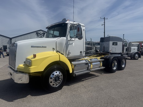 2015-western-star-4900sa-tandem-axle-daycab #3297