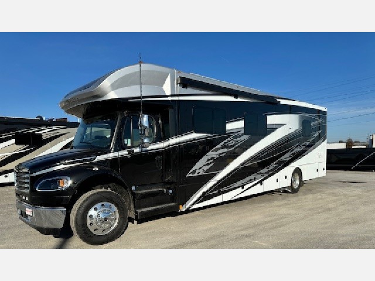2024 RENEGADE VERONA 40 VRB MOTORCOACH FOR SALE 290770
