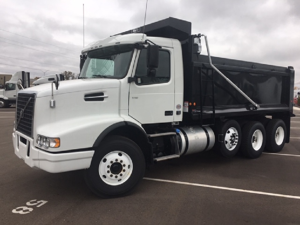 19 Volvo Vhd64b300 Dump Truck For Sale 2900 19 Volvo Vhd64b300 Dump Truck For Sale 2900