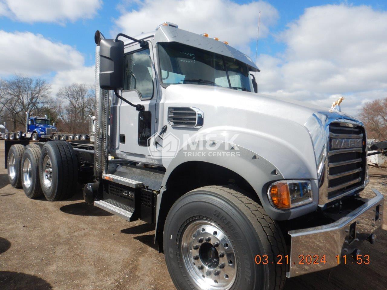 2025 MACK GR84F CAB CHASSIS TRUCK FOR SALE 311197
