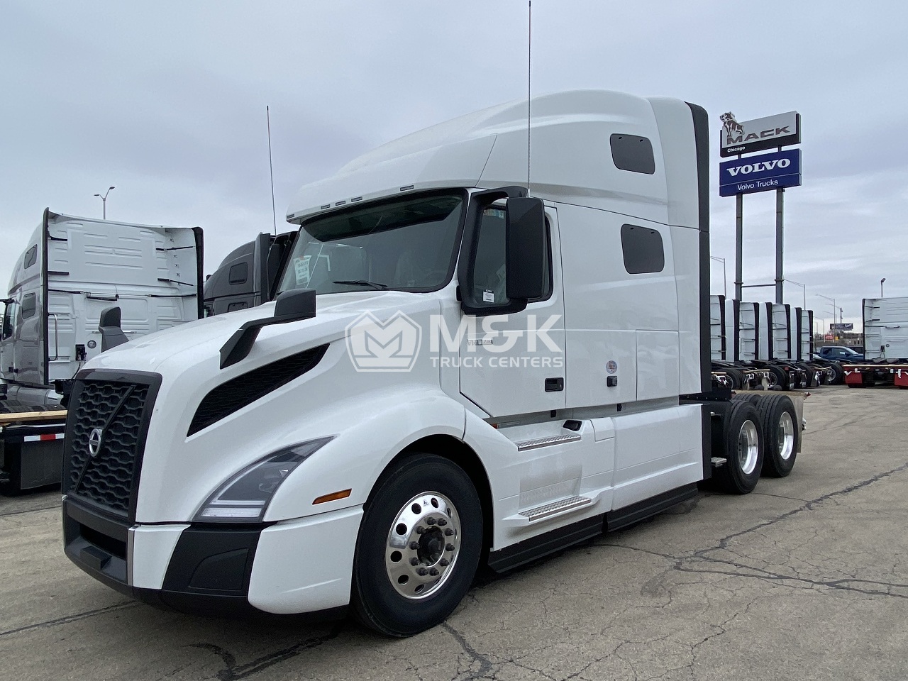 2025 VOLVO VNL64T760 SLEEPER FOR SALE 311965