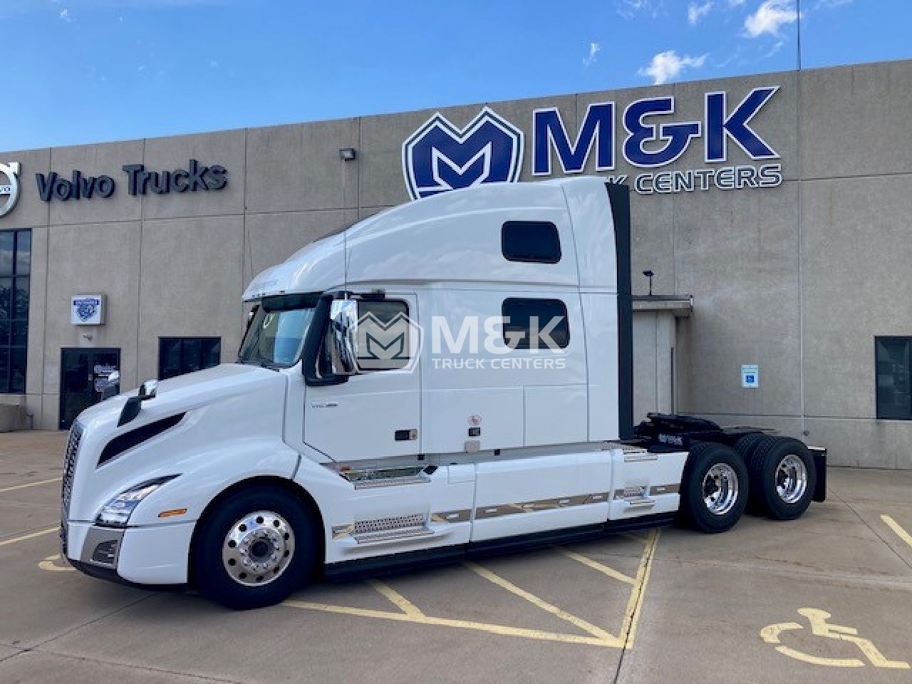 2025 VOLVO VNL64T860 SLEEPER FOR SALE 311990