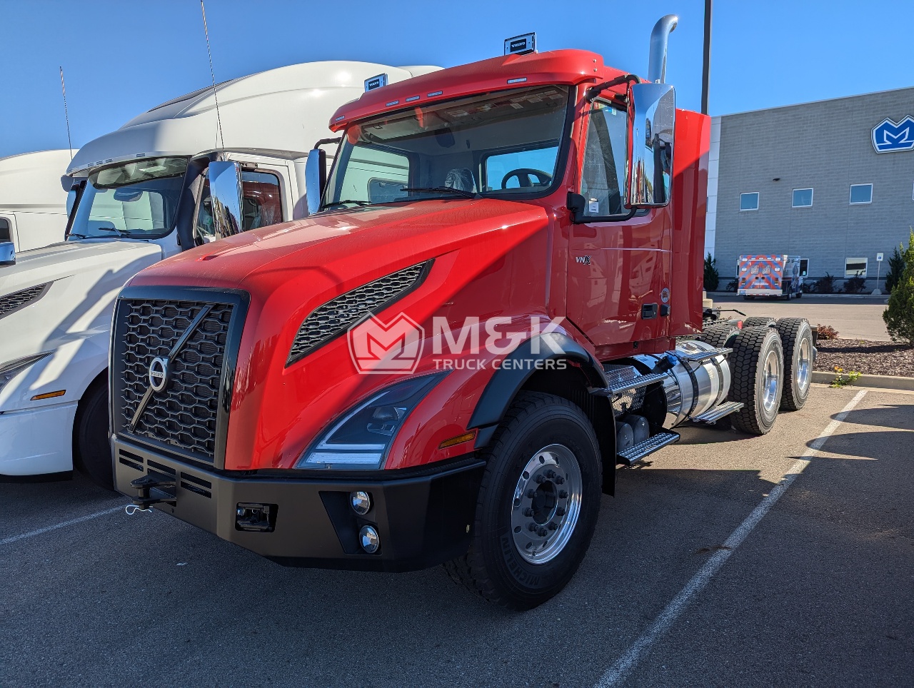 2025 VOLVO VNL64T300 (VNX) DAYCAB FOR SALE 313816