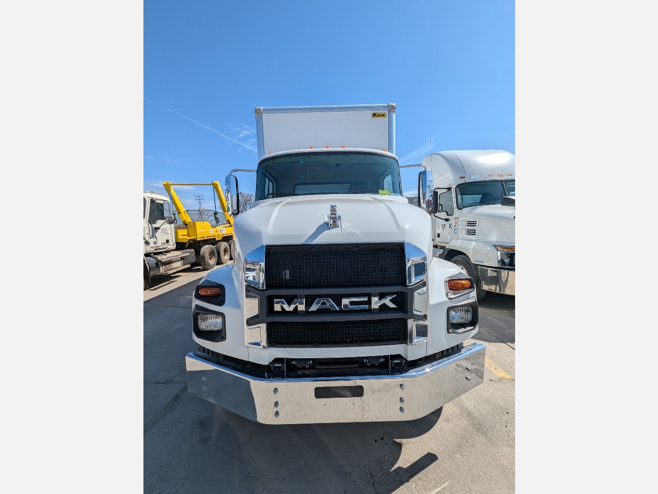 2025 Mack - image 3