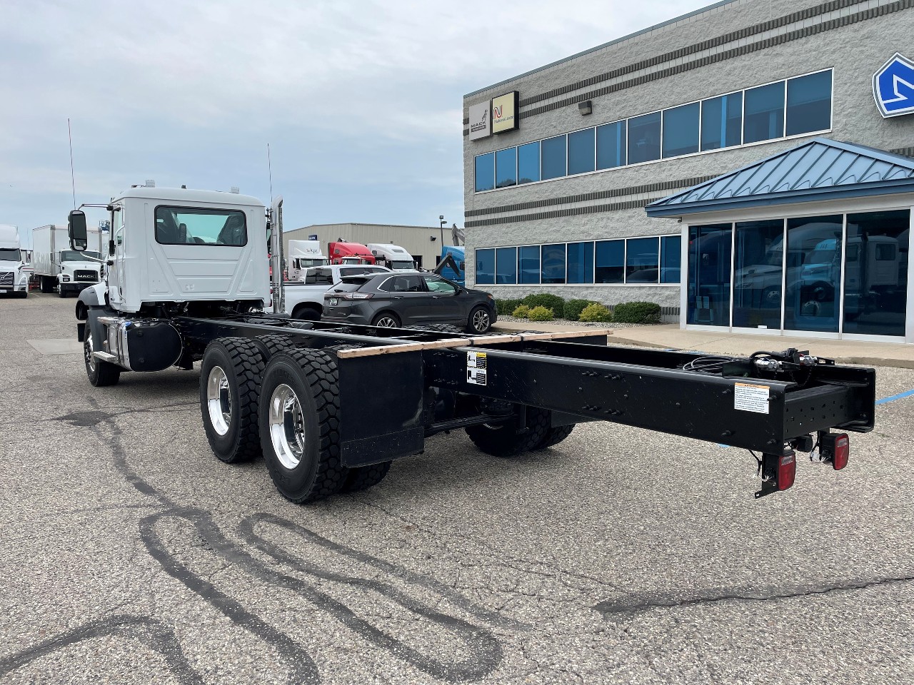 2026 Mack - image 4