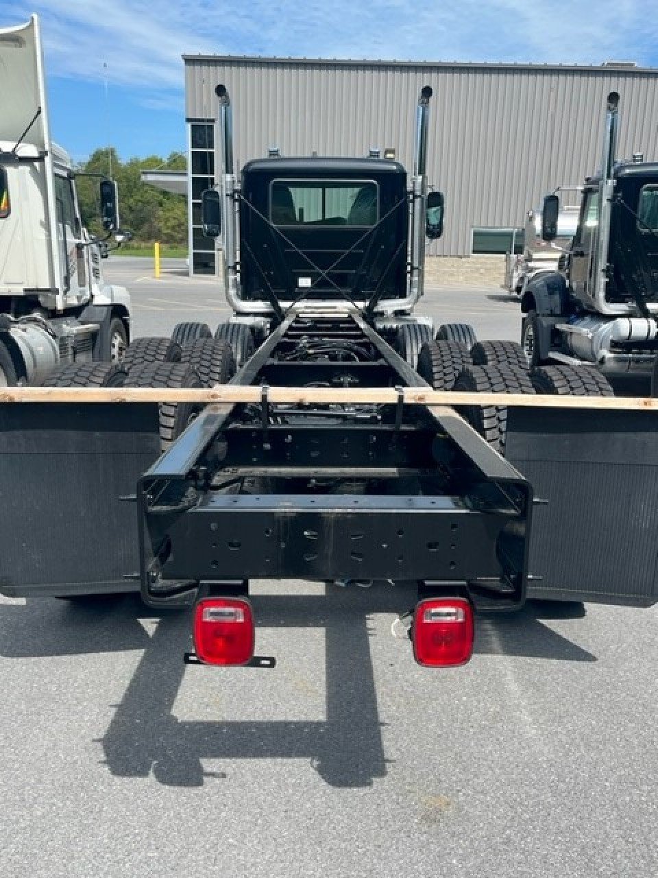 2025 MACK GRANITE 64FR MS1751 - TEC Equipment