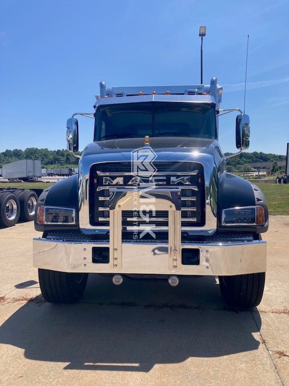 2025 Mack - image 5
