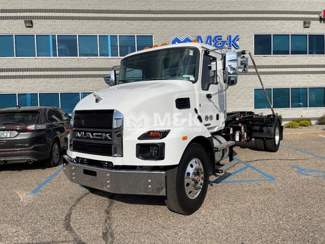 2026 MACK MD MD7 Derated Hooklift Truck #315829