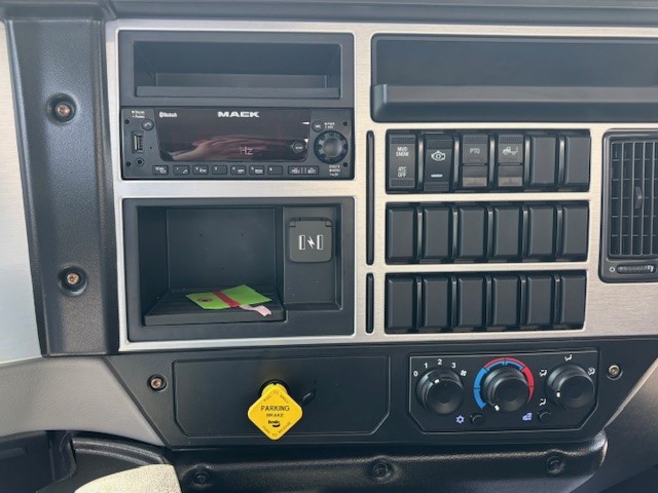 2026 Mack - image 9