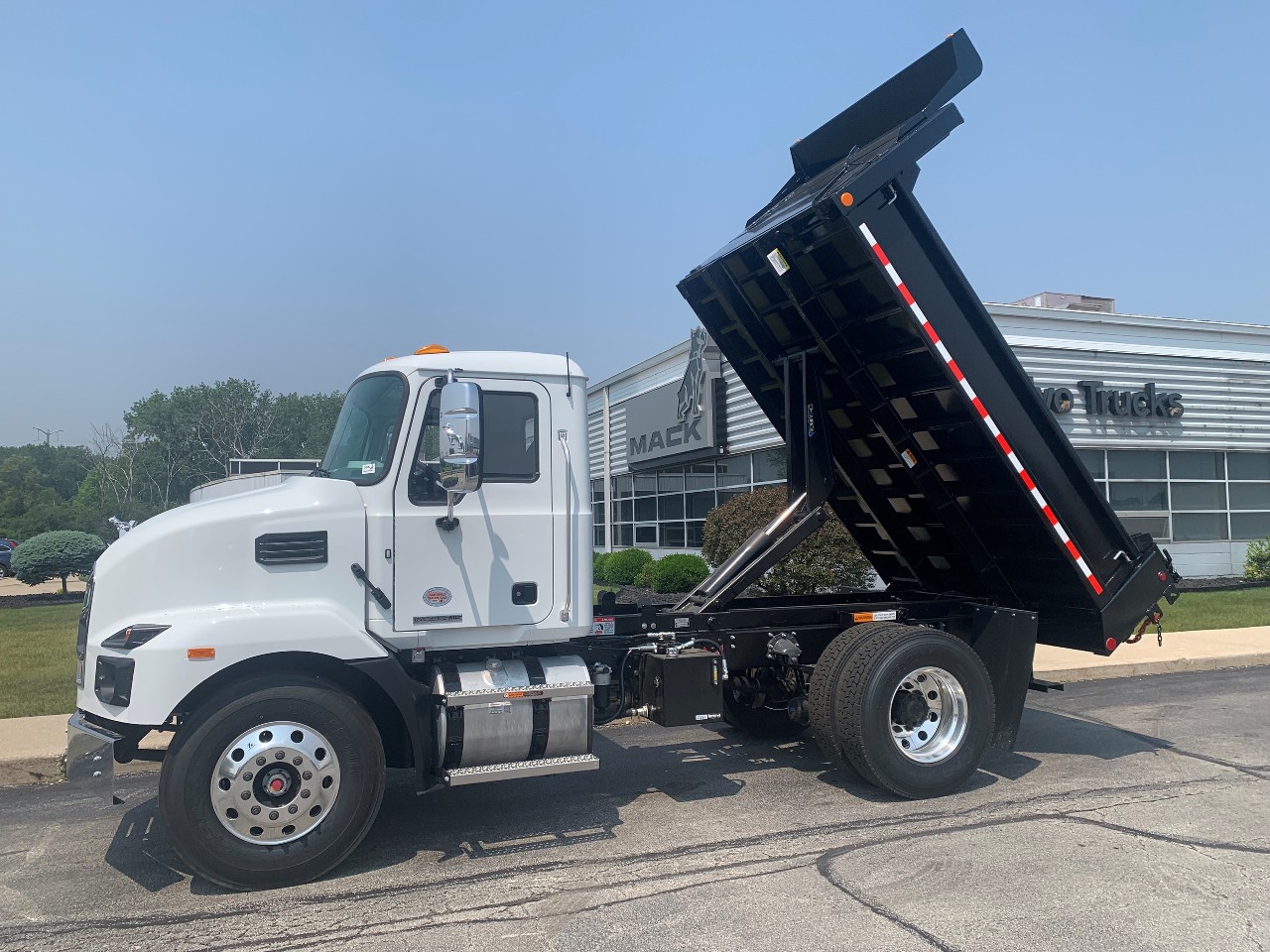 2026 Mack - image 10