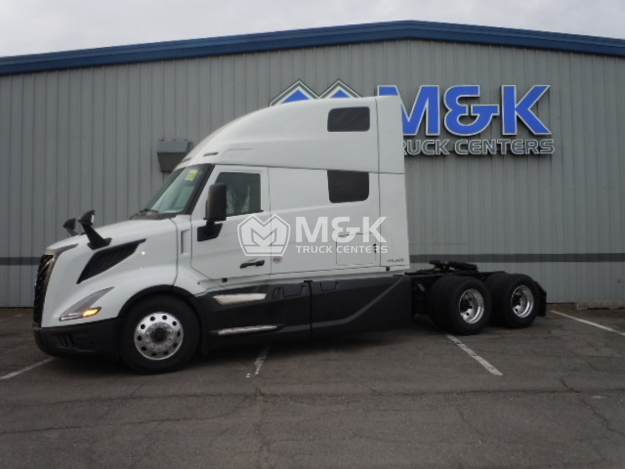 2026 Volvo - image 1