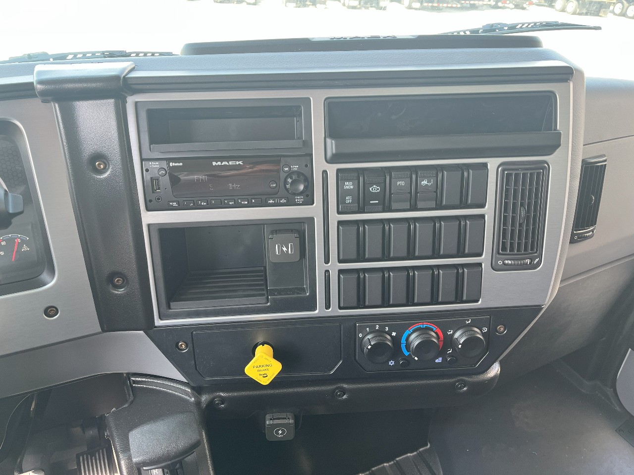 2026 Mack - image 12