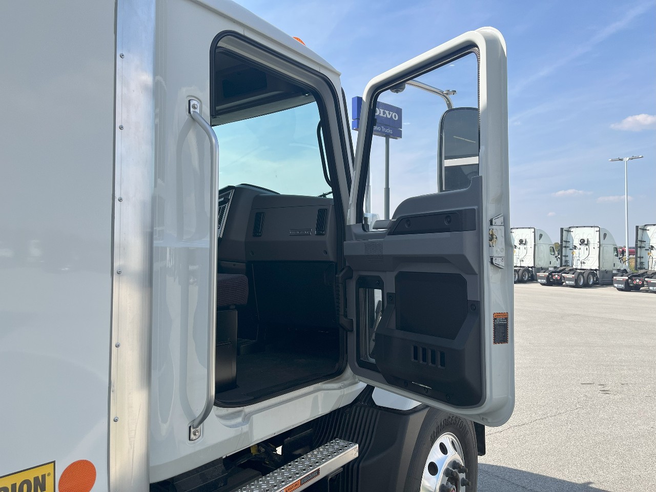 2026 Mack - image 15