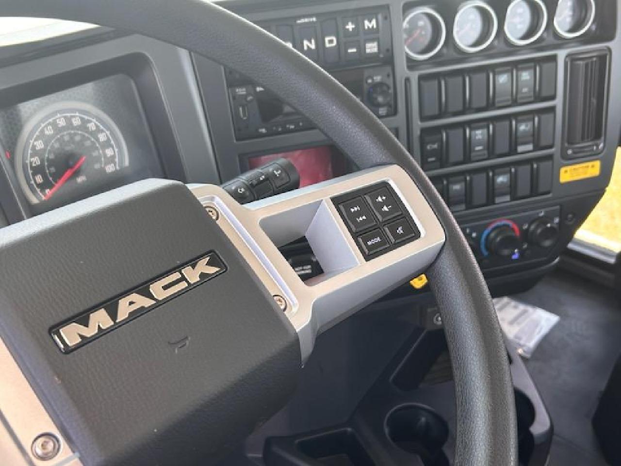 2026 Mack - image 5