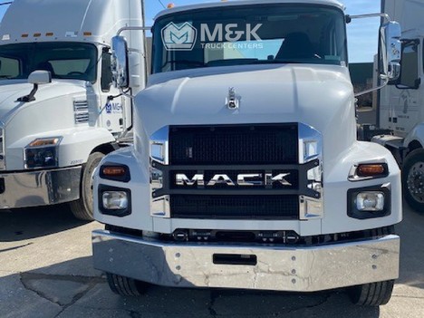 2026-mack-md-md6-274-wb-cab-chassis-truck #318229