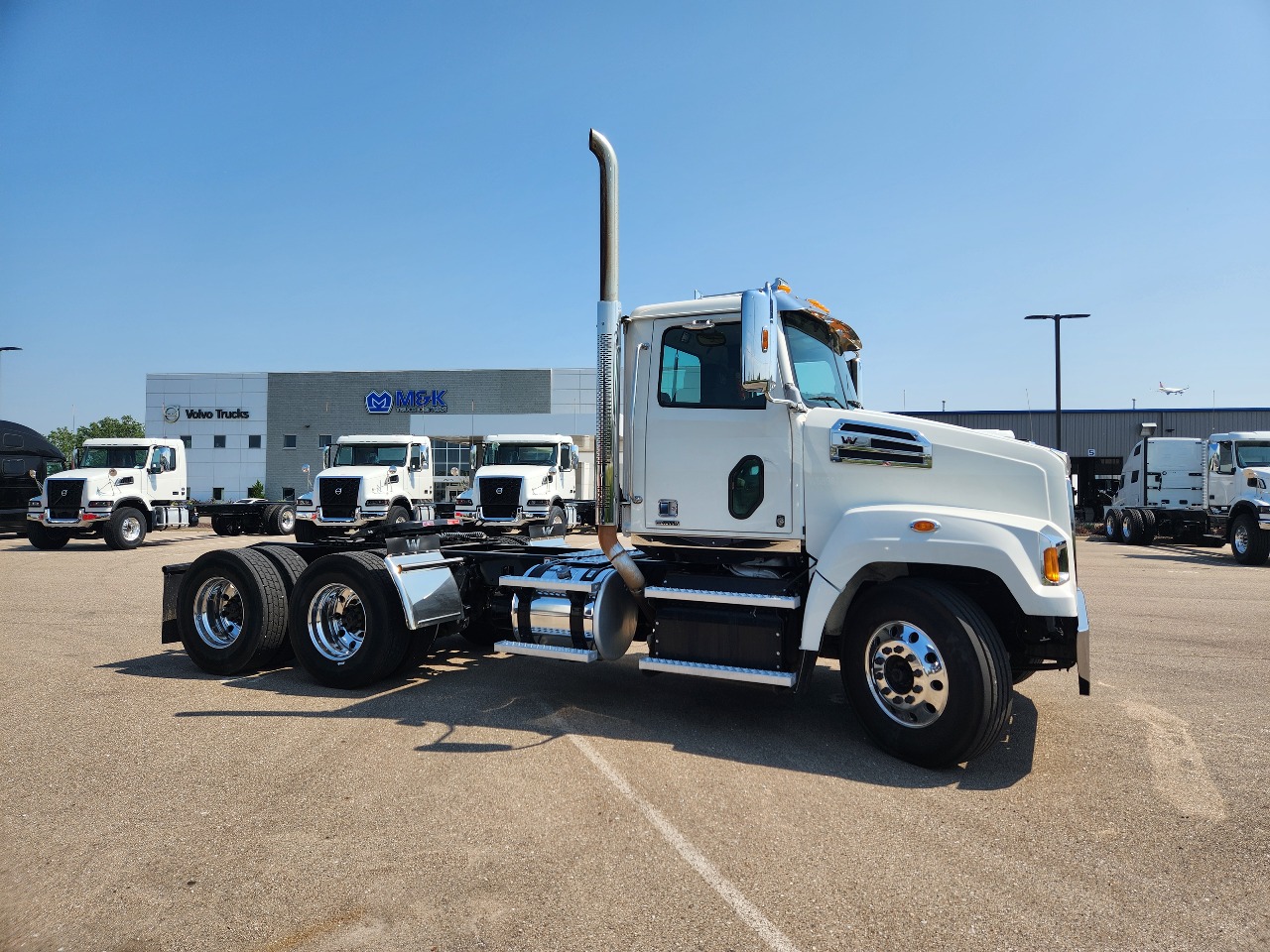 DeLuxe(デラックス) ダブルスタックカー 2019 WESTERN STAR 4700SF DAYCAB FOR SALE #318326