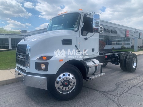 2026-mack-md-md6-187-wb-cab-chassis-truck #318396
