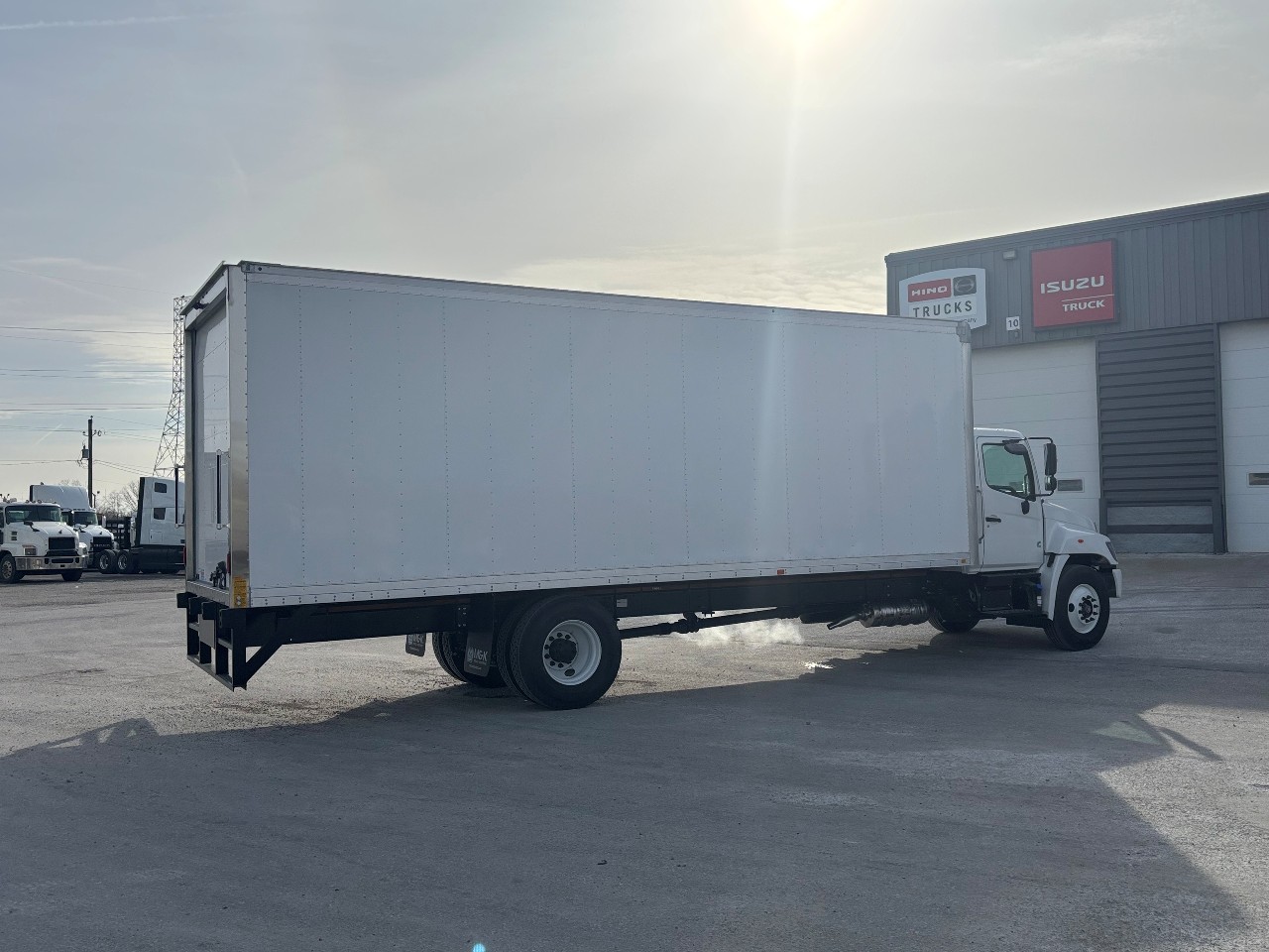 2026 Hino - image 12