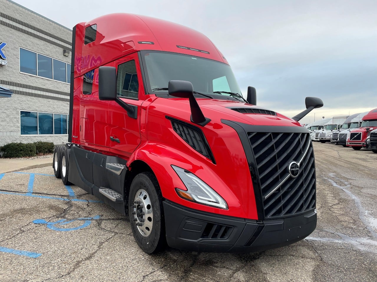 2026 Volvo - image 2