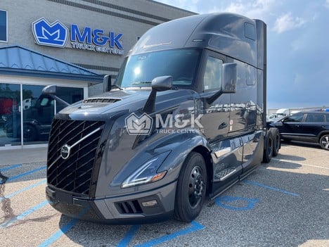 2026 VOLVO VNL64T860 Sleeper #319475