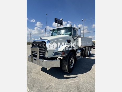 2026-mack-gr64b-cab-chassis-truck #319513