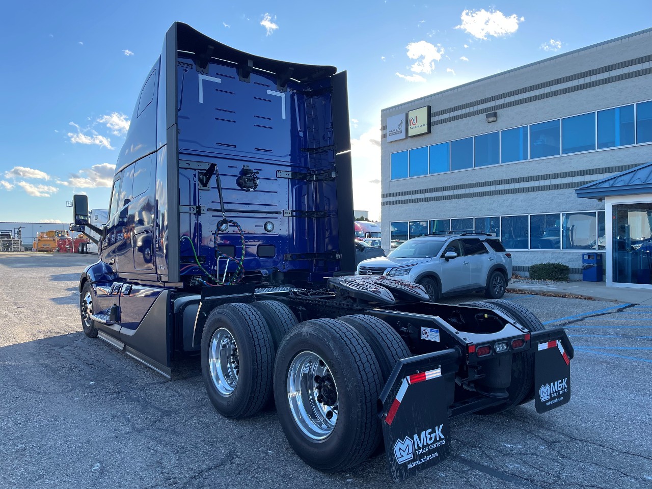 2026 Volvo - image 4