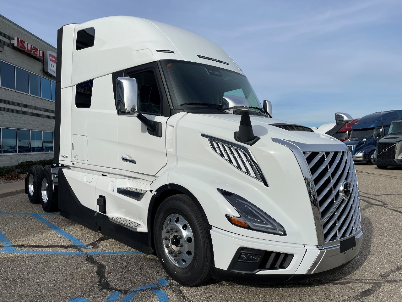 2026 Volvo - image 2