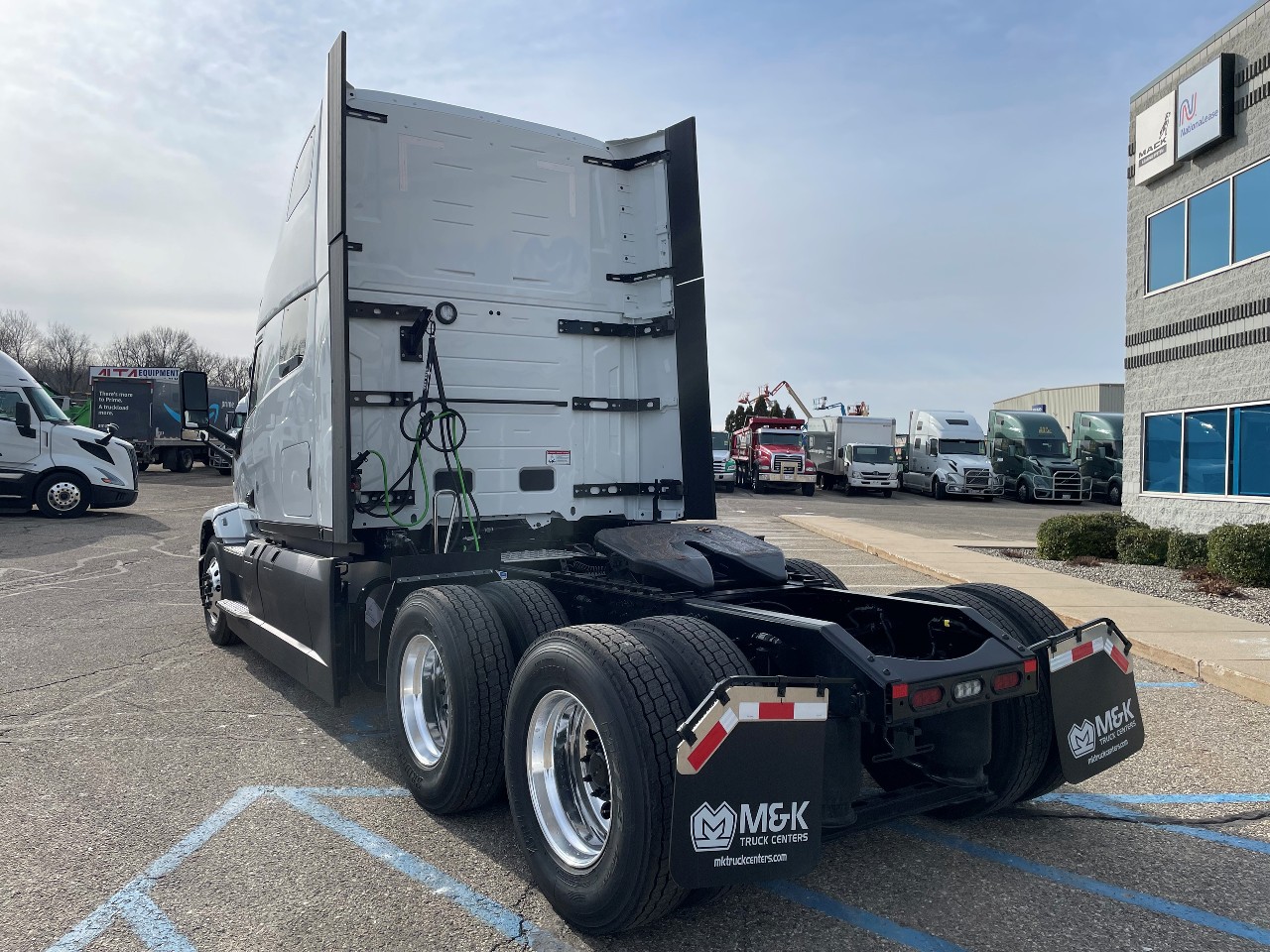 2026 Mack - image 4