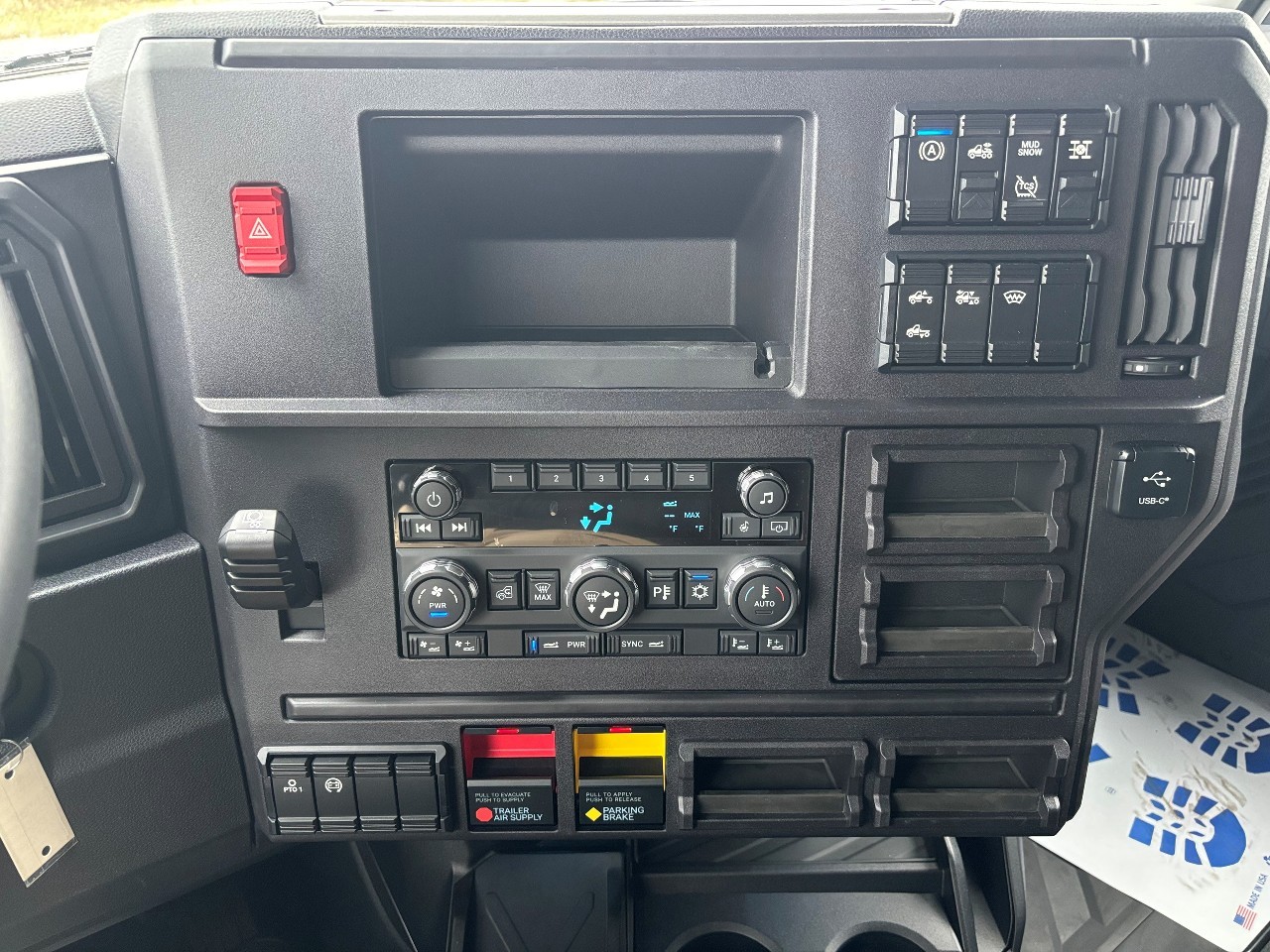 2026 Mack - image 18