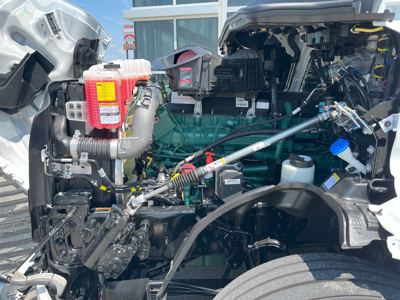 2026 Volvo - image 17