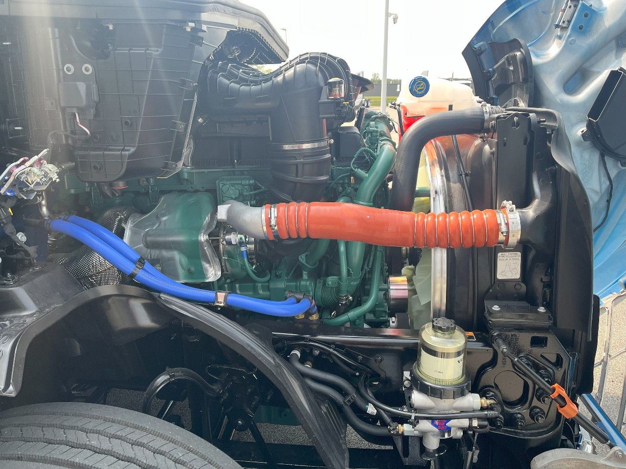 2026 Volvo - image 20