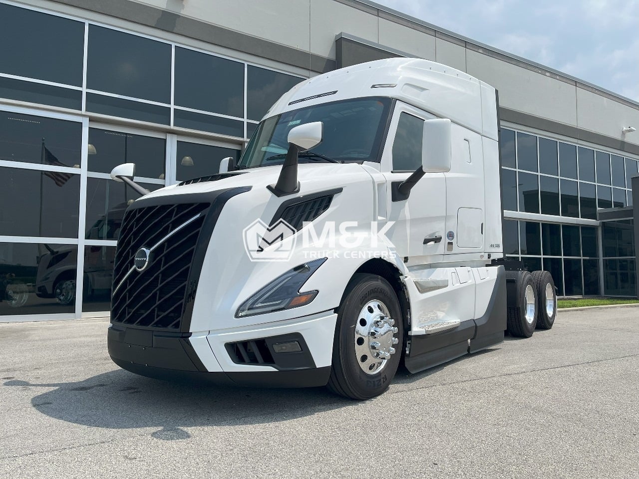 2026 Volvo - image 1