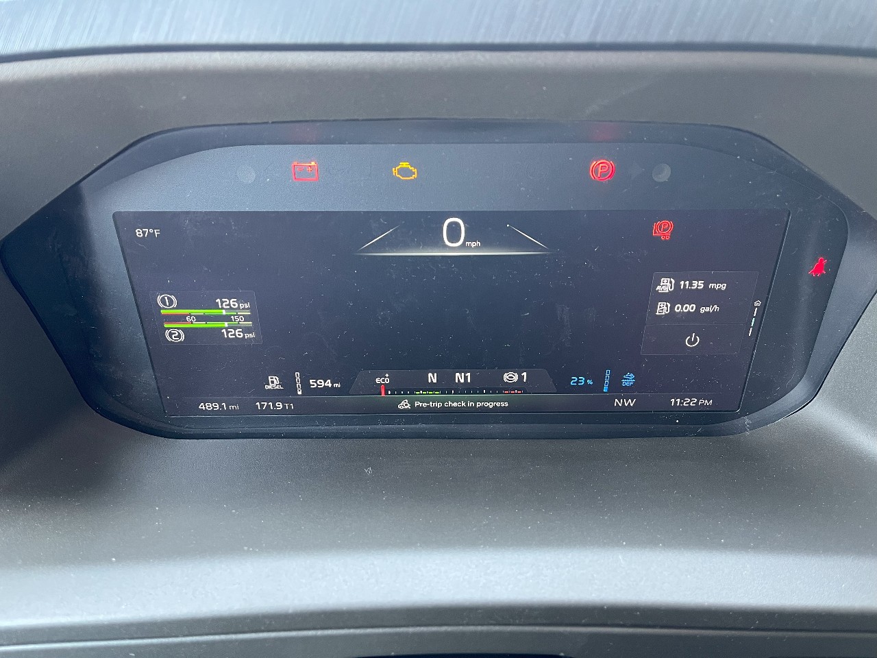 2026 Volvo - image 11