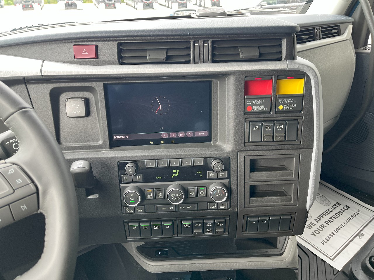 2026 Volvo - image 12