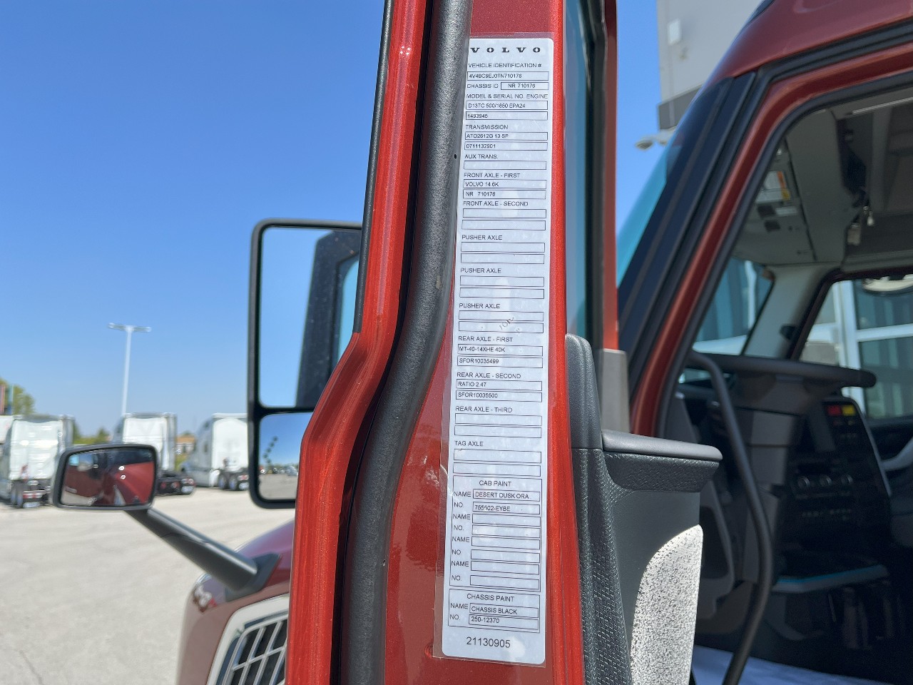 2026 Volvo - image 10