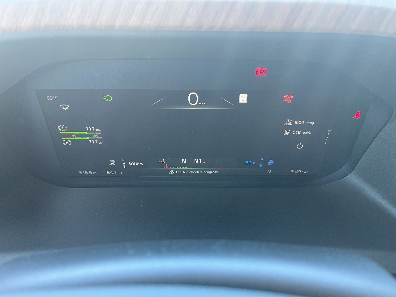 2026 Volvo - image 11