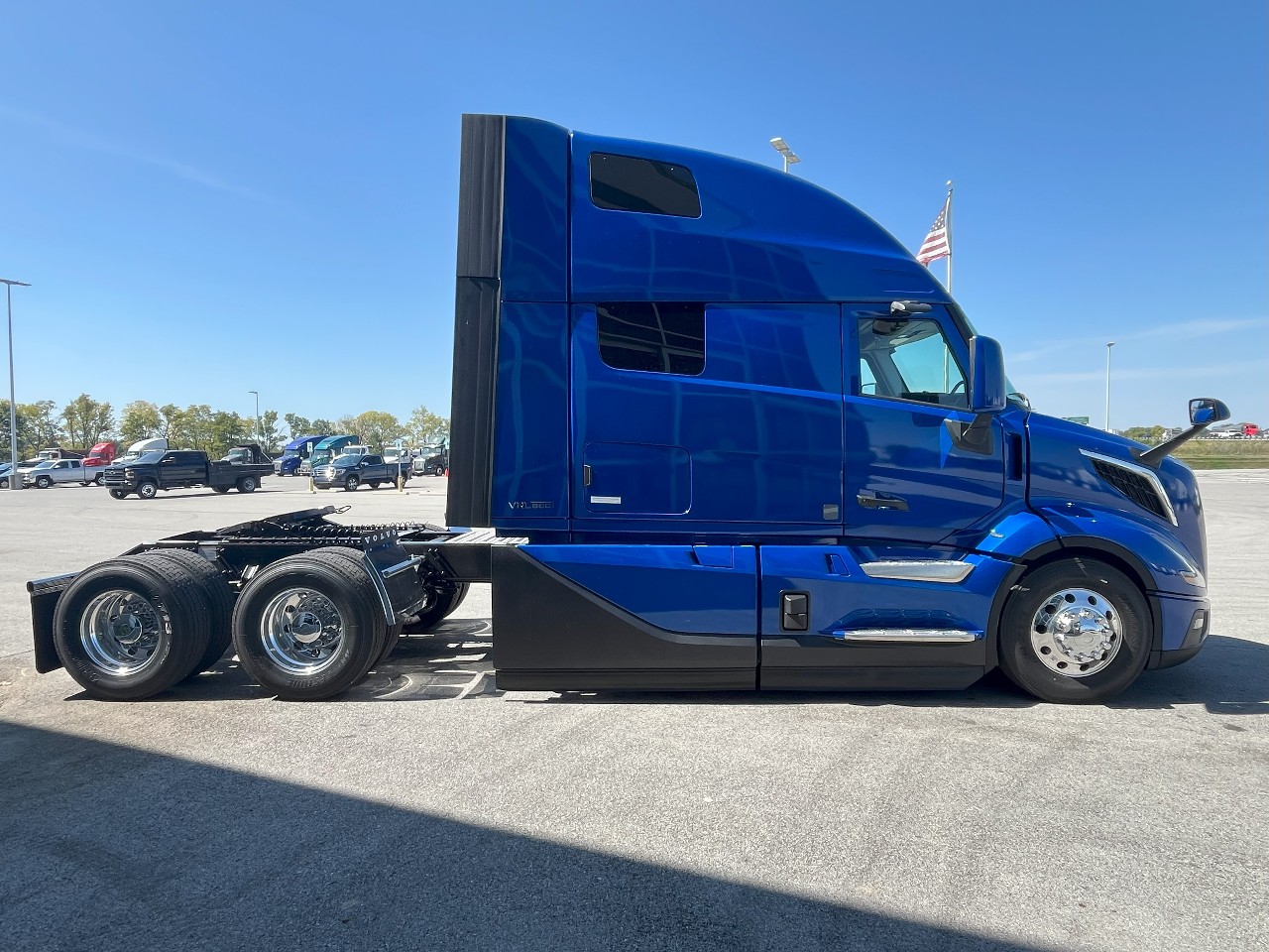 2026 Volvo - image 4