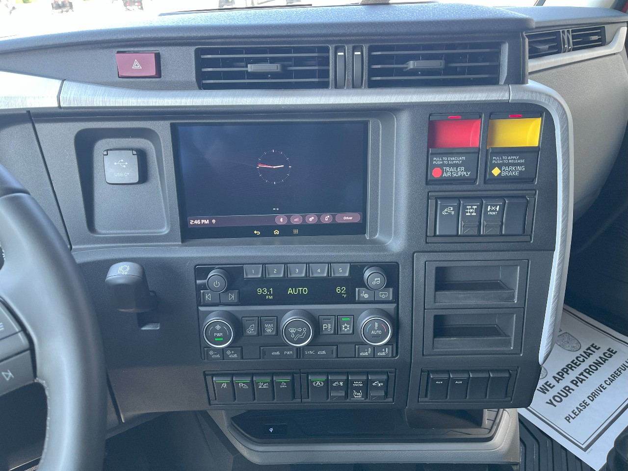 2026 Volvo - image 12