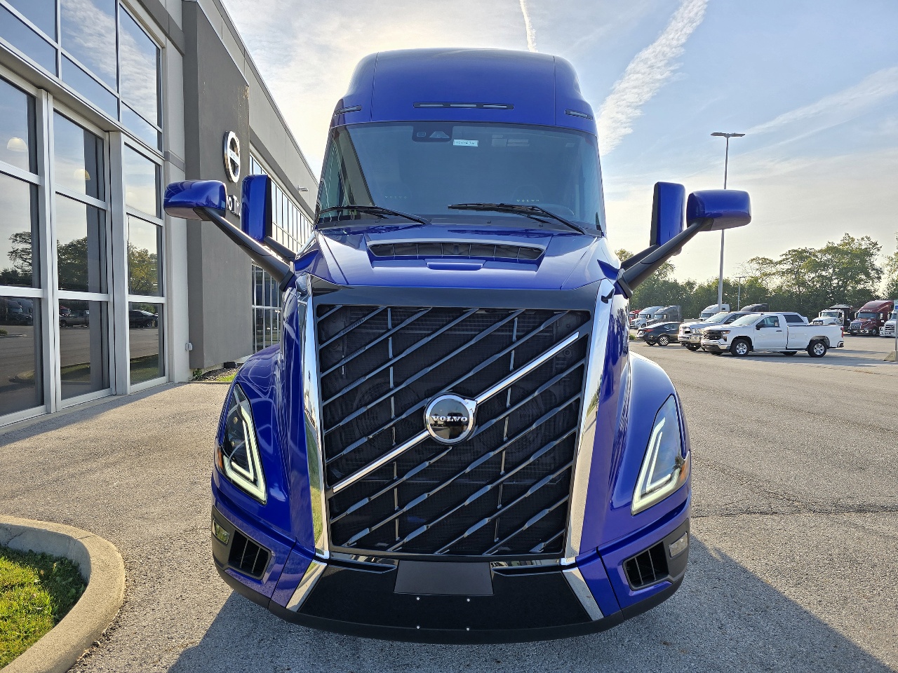 2026 Volvo - image 2