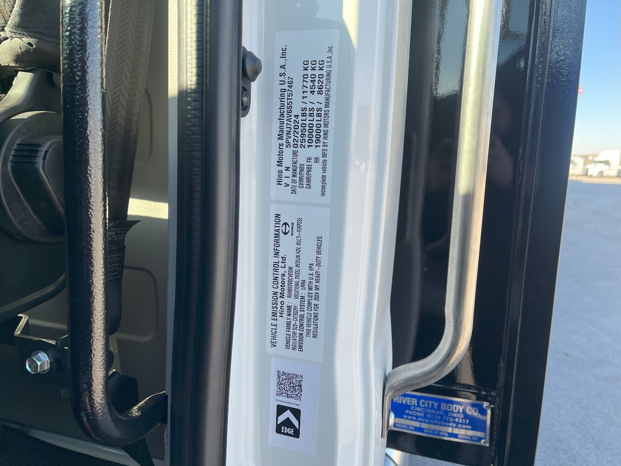 2025 Hino - image 10