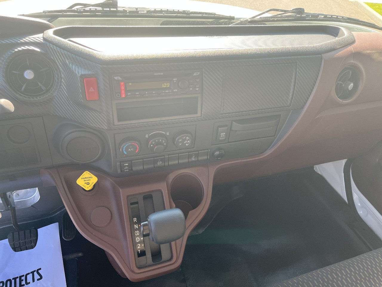 2025 Hino - image 12