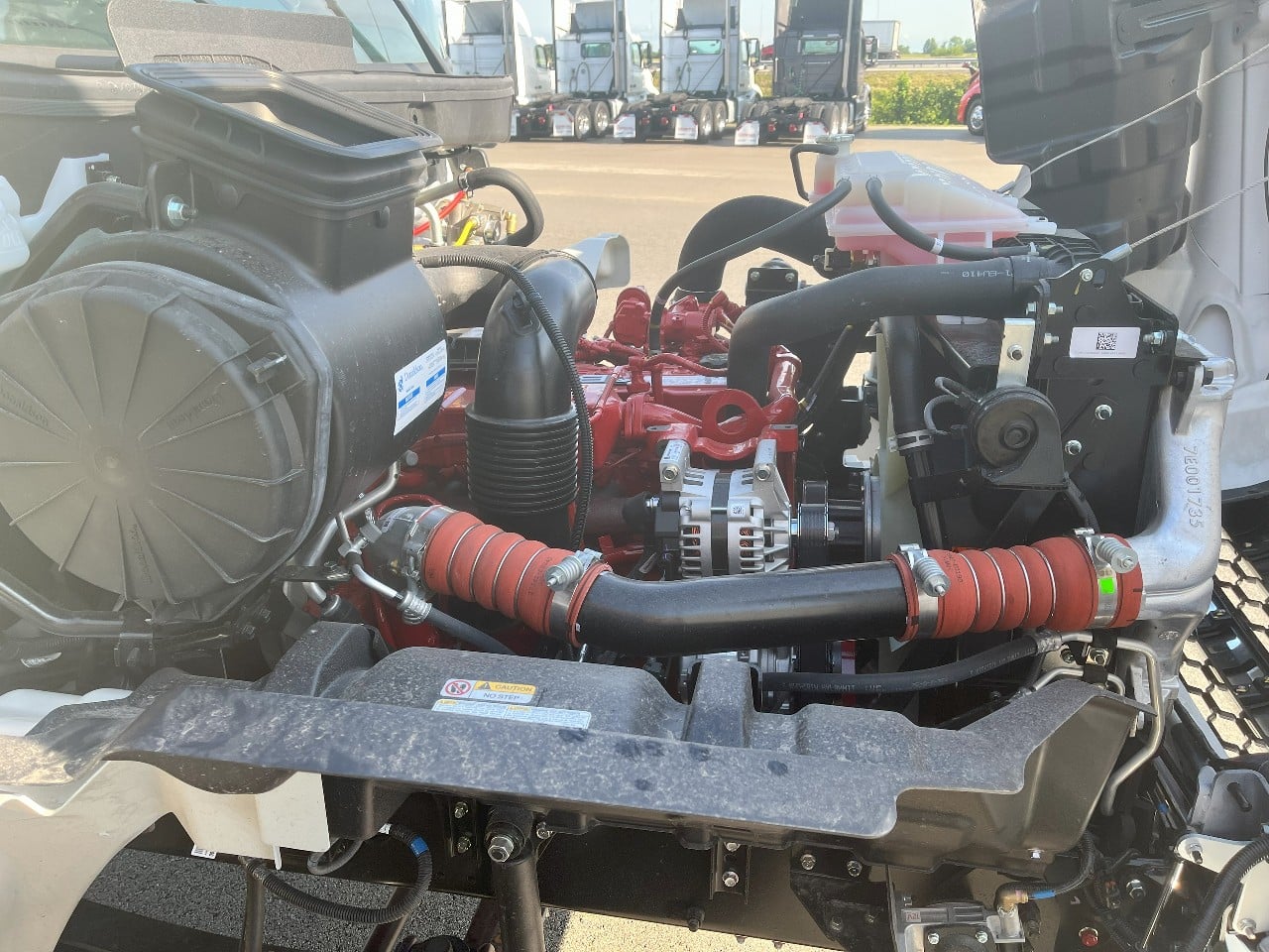 2025 Hino - image 15