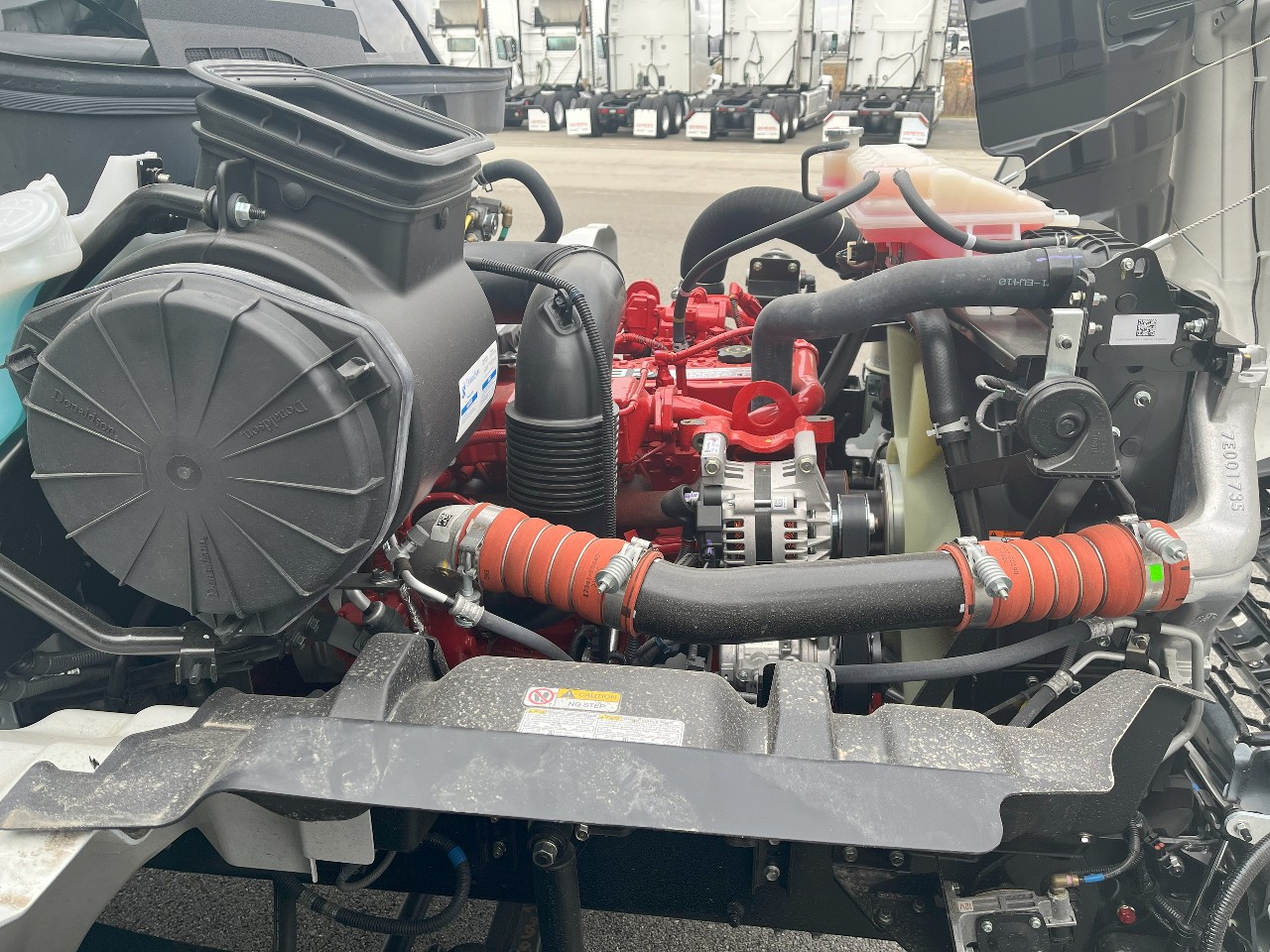 2025 Hino - image 17